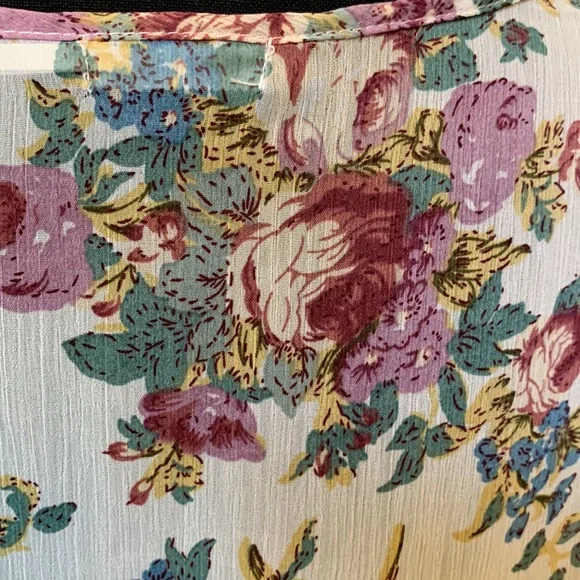 Poetry Floral Top - Picture 4 of 7